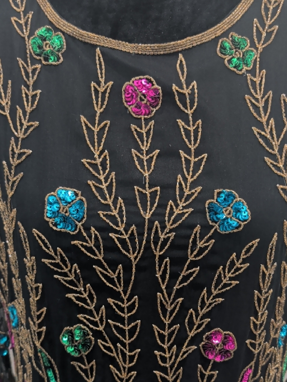 Stenay Black Long-Sleeve Beaded Floral Top with Multicolor Sequins - Picture 2 of 7